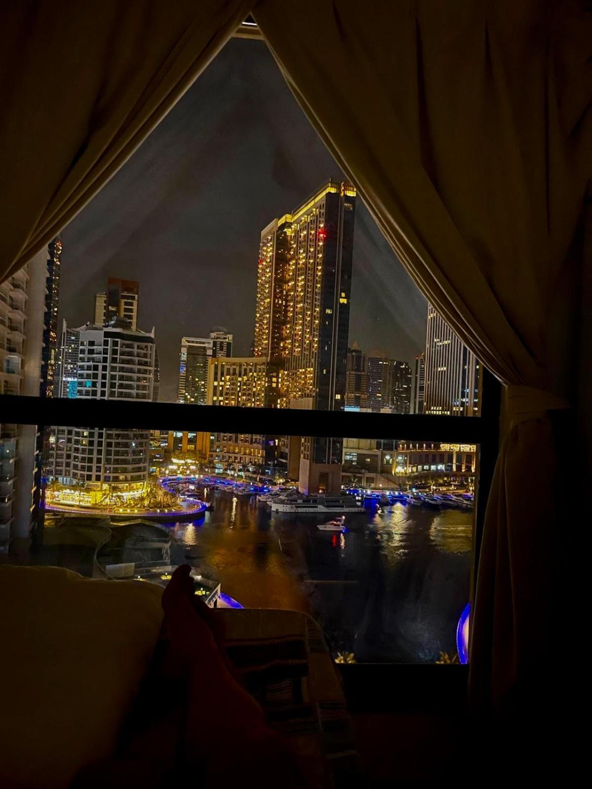 Отель Four Stars Dubai Marina Jbr Экстерьер фото
