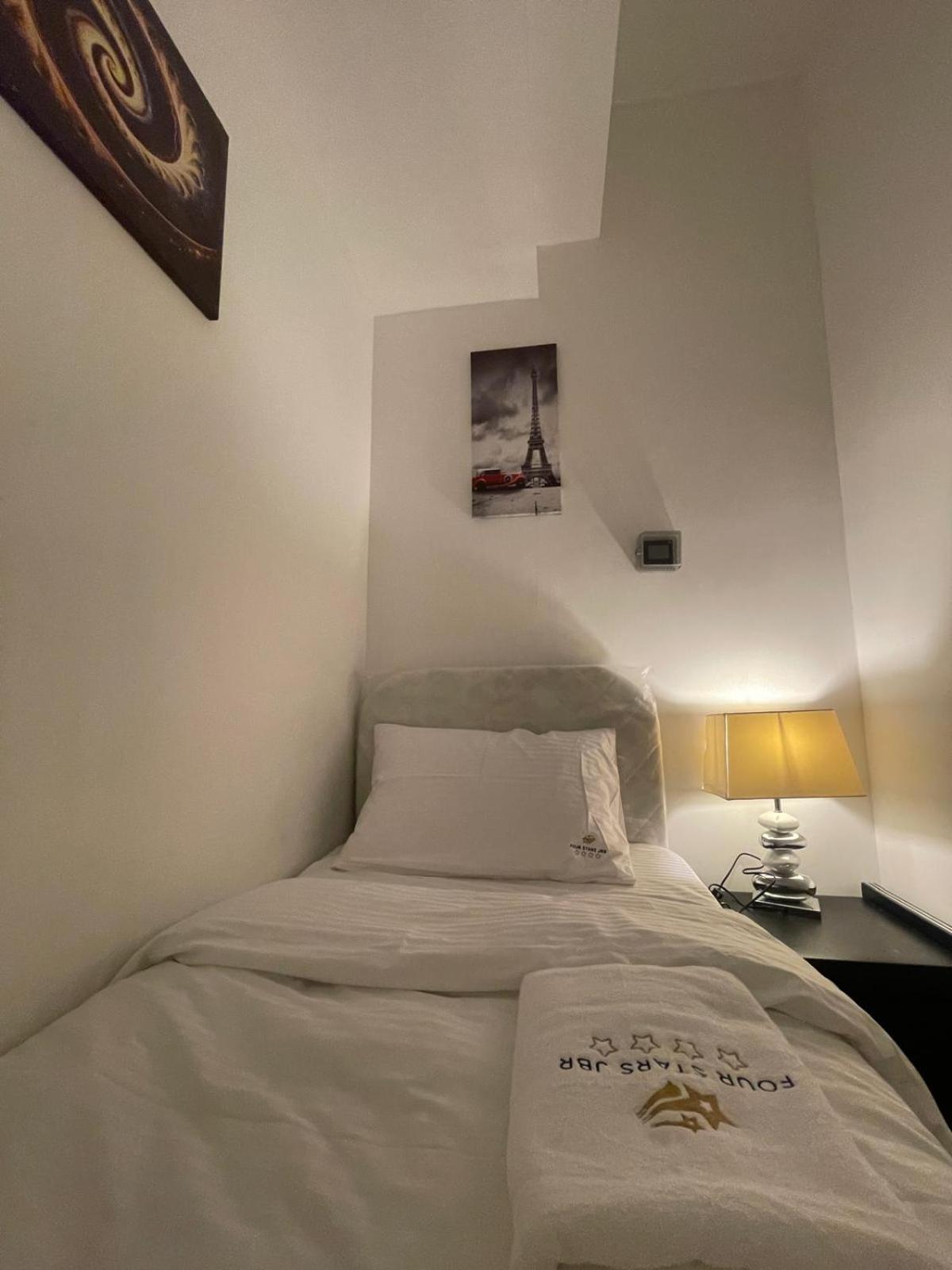 Отель Four Stars Dubai Marina Jbr Экстерьер фото