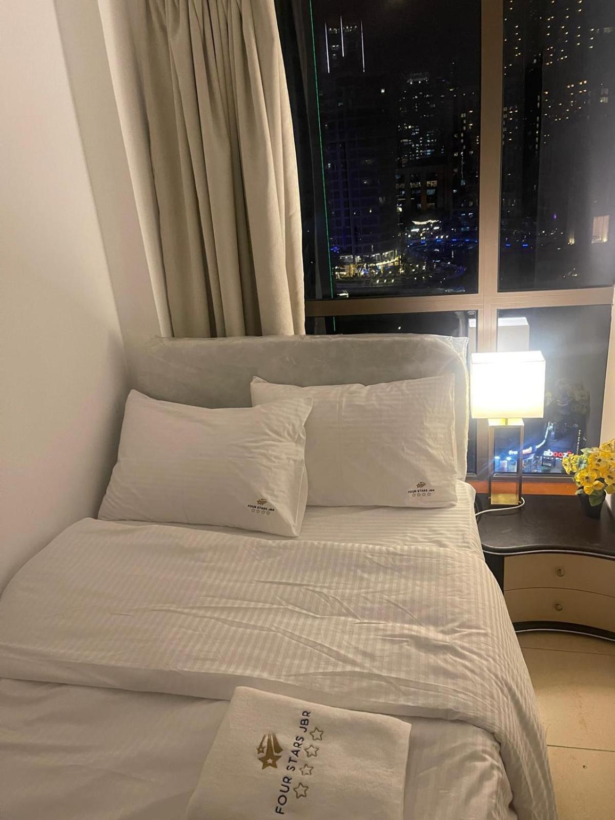 Отель Four Stars Dubai Marina Jbr Экстерьер фото
