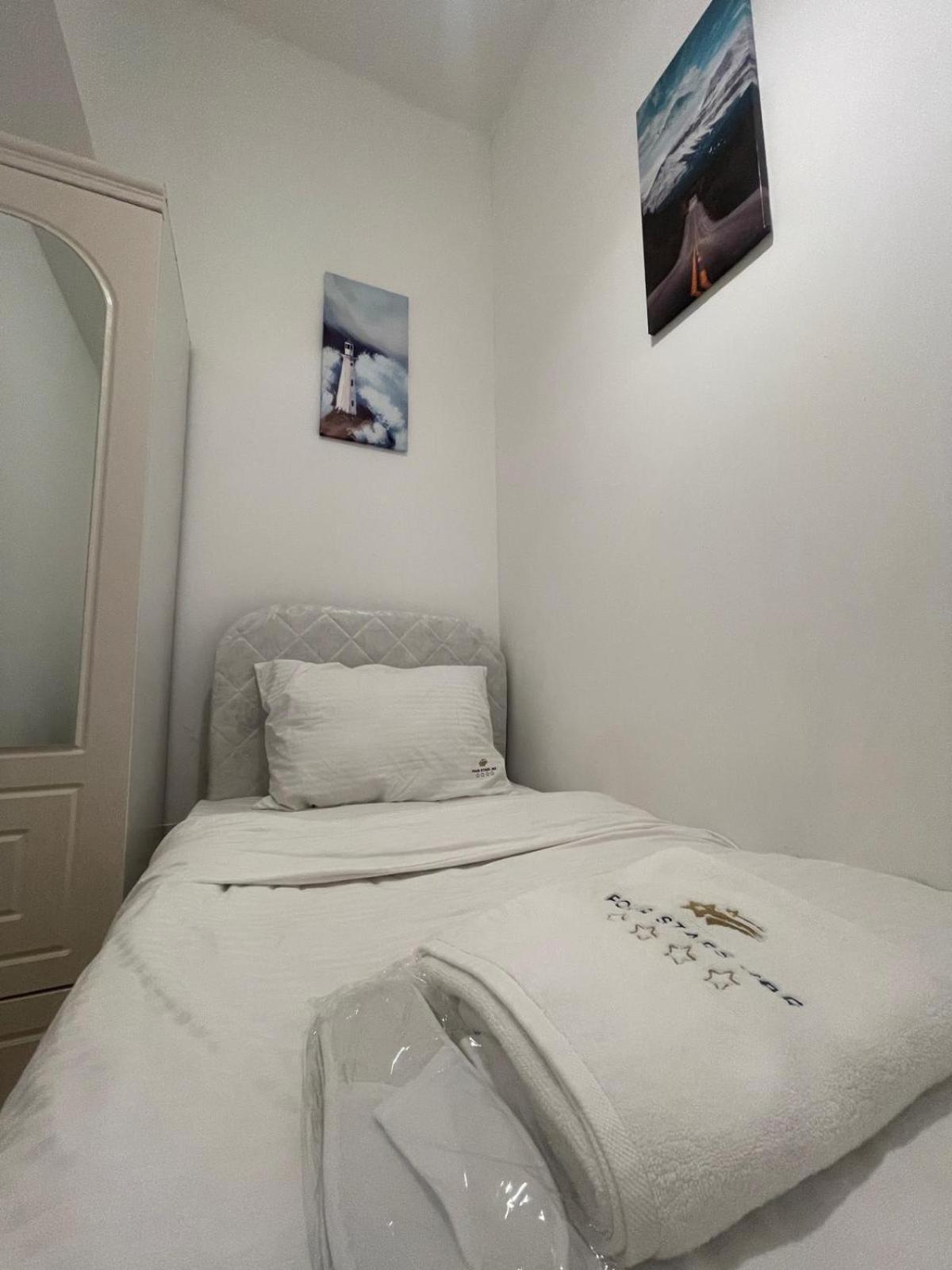 Отель Four Stars Dubai Marina Jbr Экстерьер фото