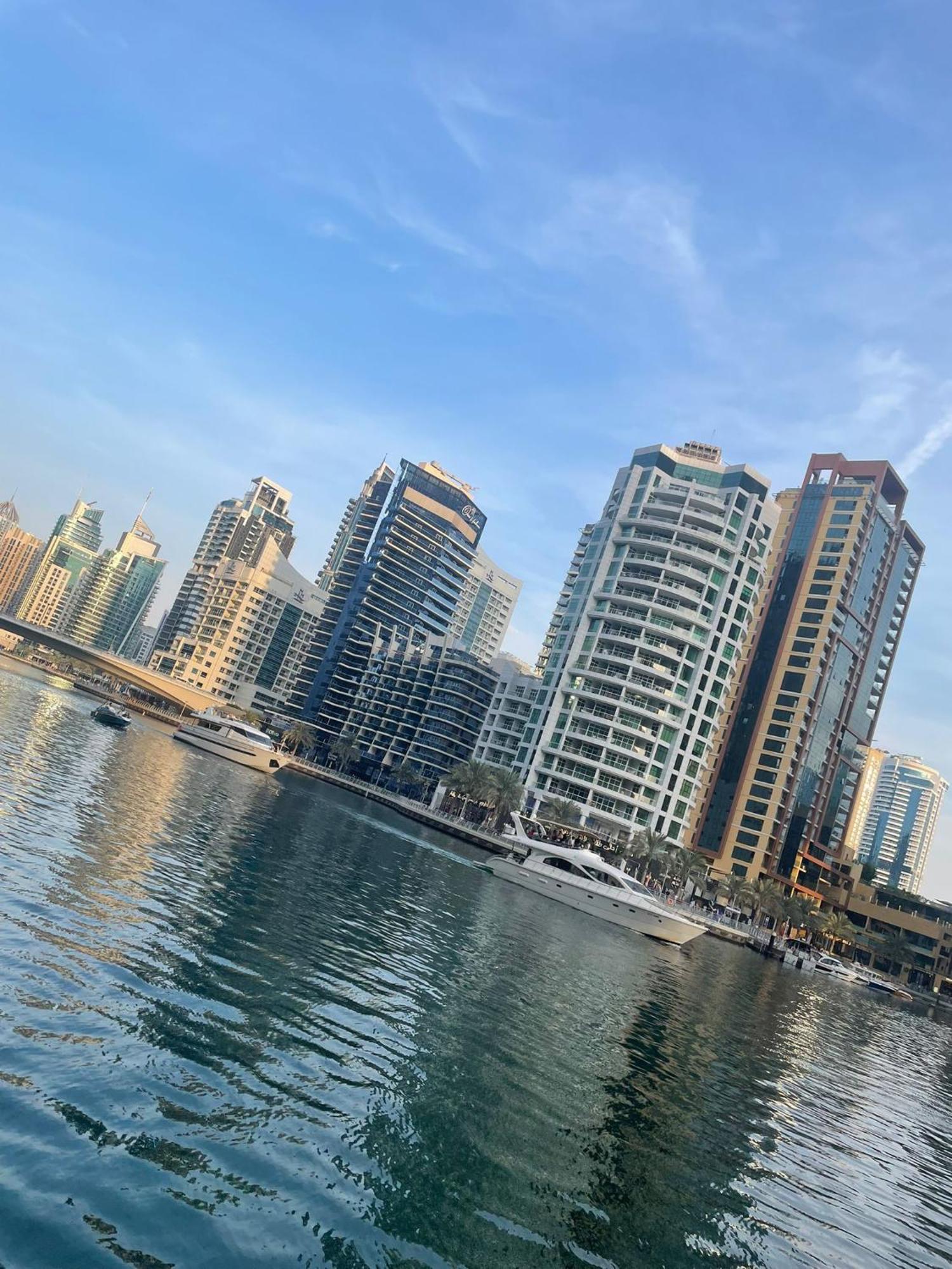 Отель Four Stars Dubai Marina Jbr Экстерьер фото