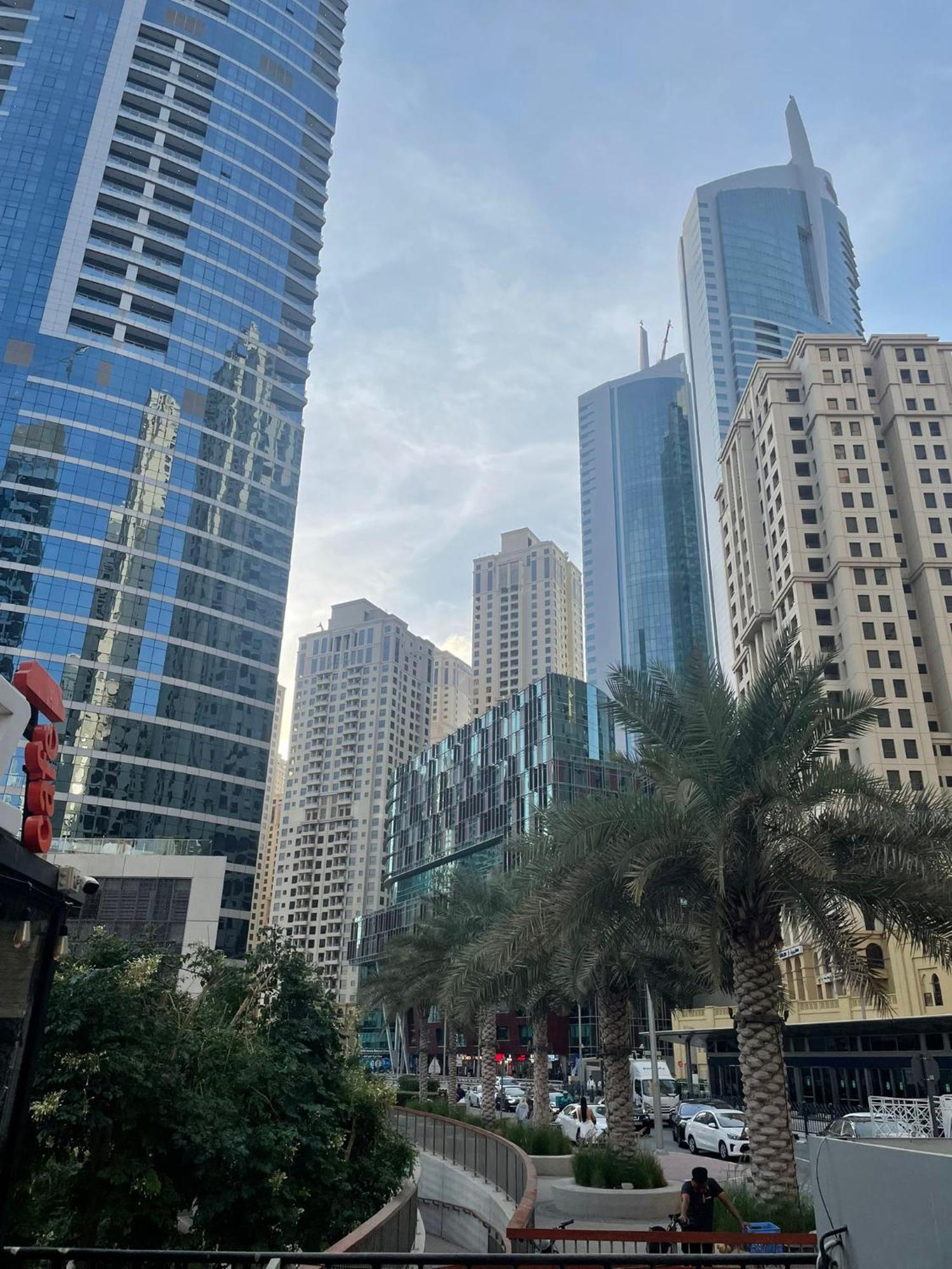 Отель Four Stars Dubai Marina Jbr Экстерьер фото