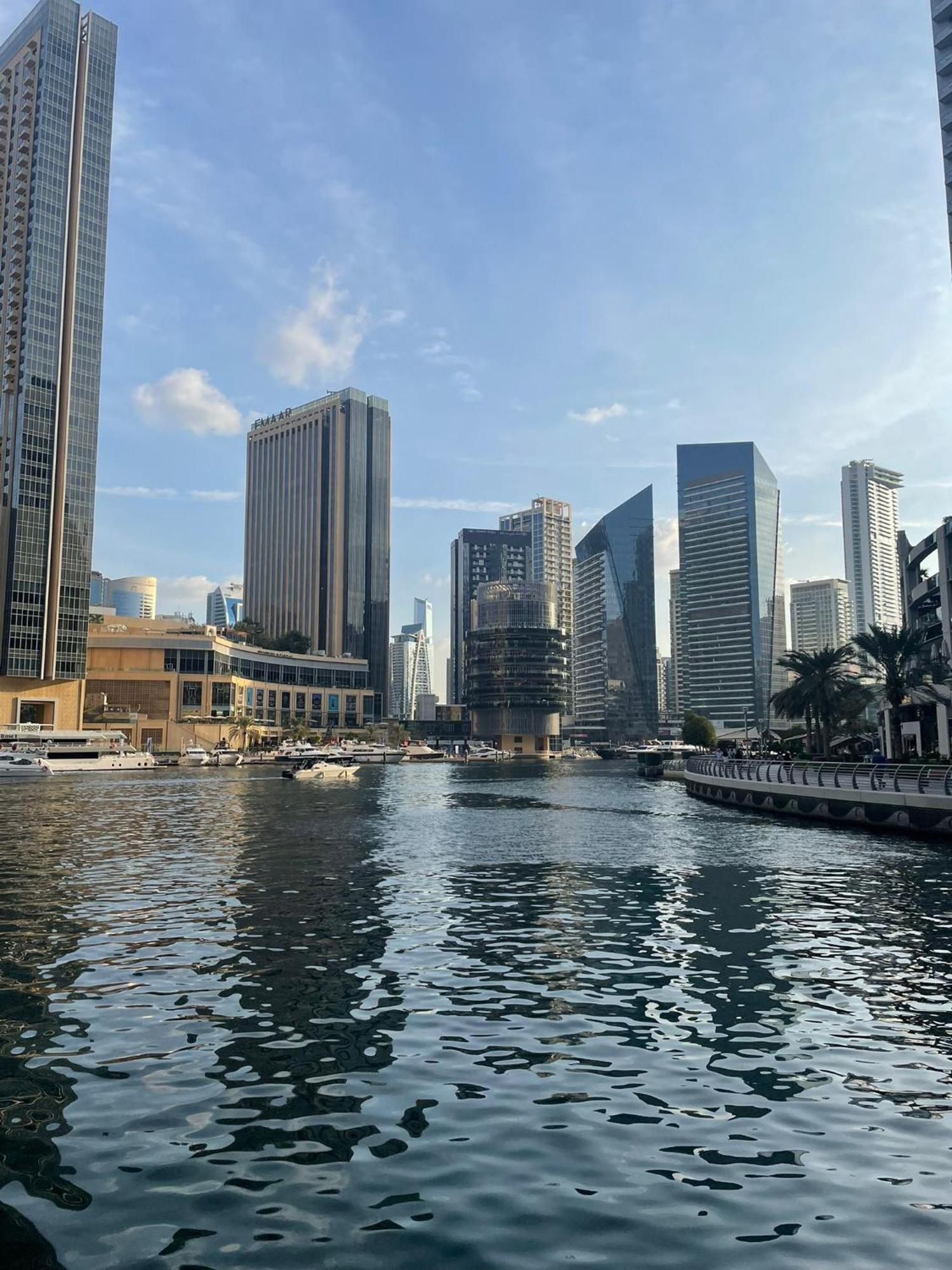 Отель Four Stars Dubai Marina Jbr Экстерьер фото