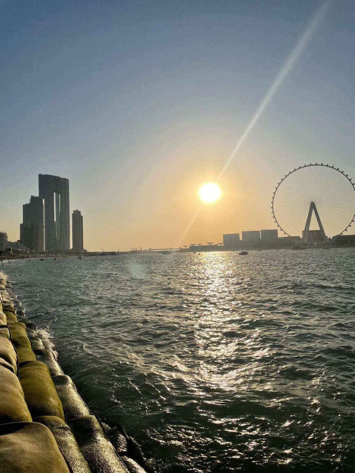 Отель Four Stars Dubai Marina Jbr Экстерьер фото