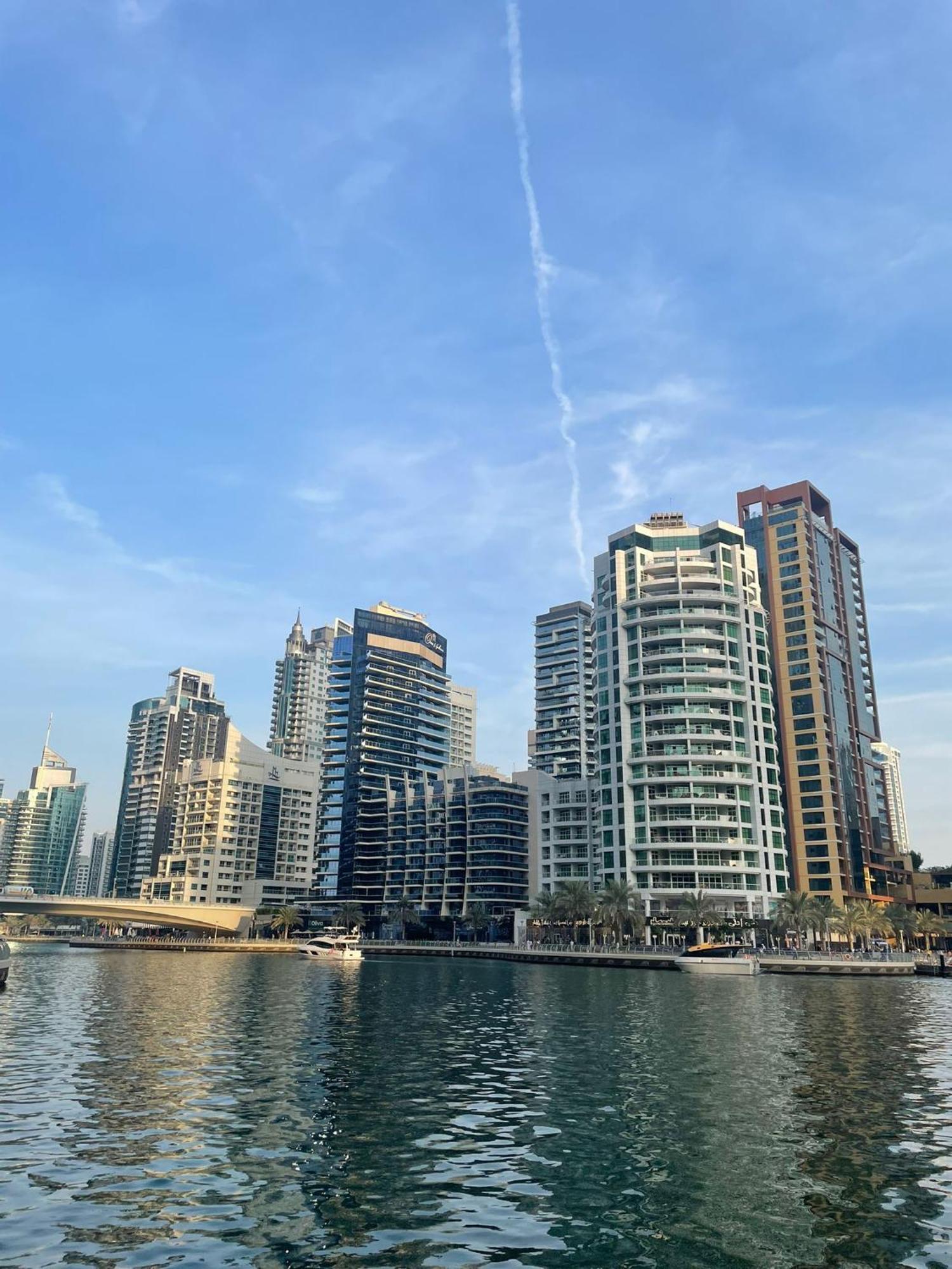 Отель Four Stars Dubai Marina Jbr Экстерьер фото