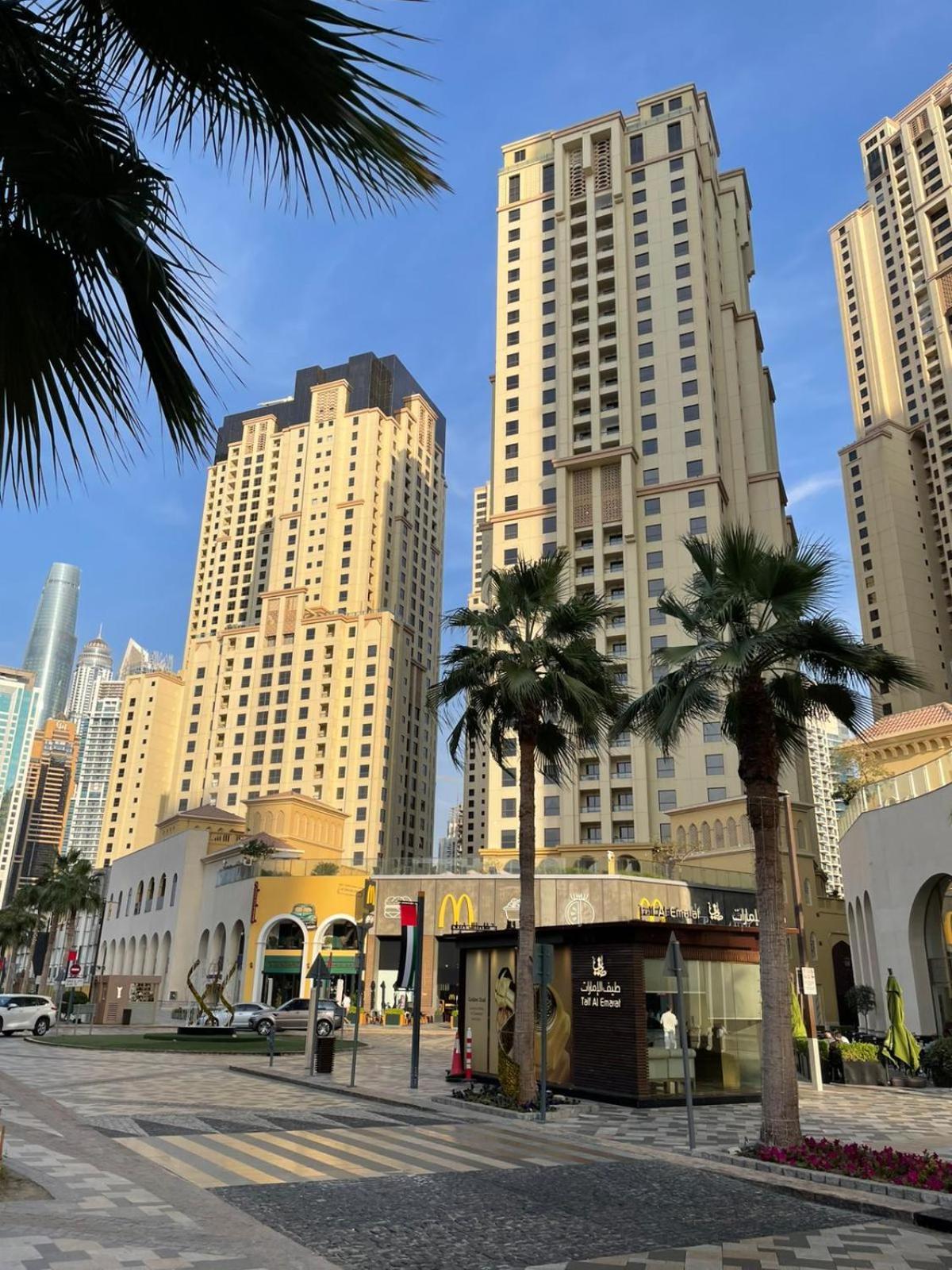 Отель Four Stars Dubai Marina Jbr Экстерьер фото